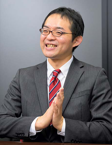 アーク有限責任監査法人  マネージャー 村岡 ひかり